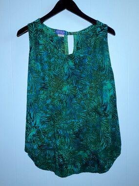 Sleeveless Green Batik Top